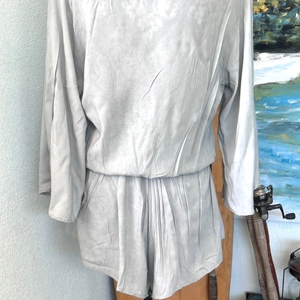 ⭐️Elan, Softest Gray, Lightweight Romper, Perfect From Beach to Brunch, Rayon, M - Picture 10 of 11